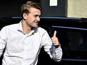 Matthijs de Ligt joins Juventu...